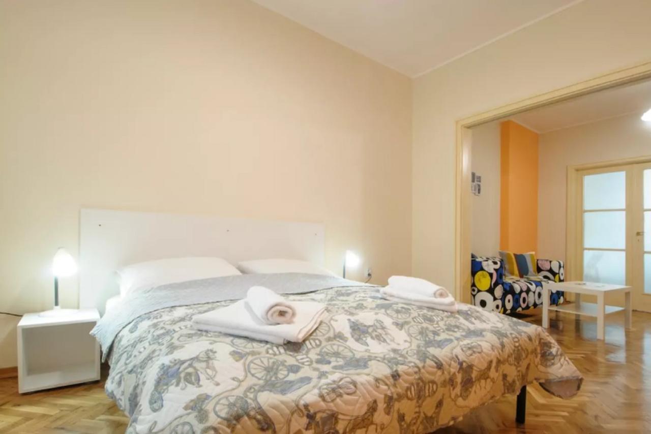 Urban Stay Apartment Sofia Bagian luar foto